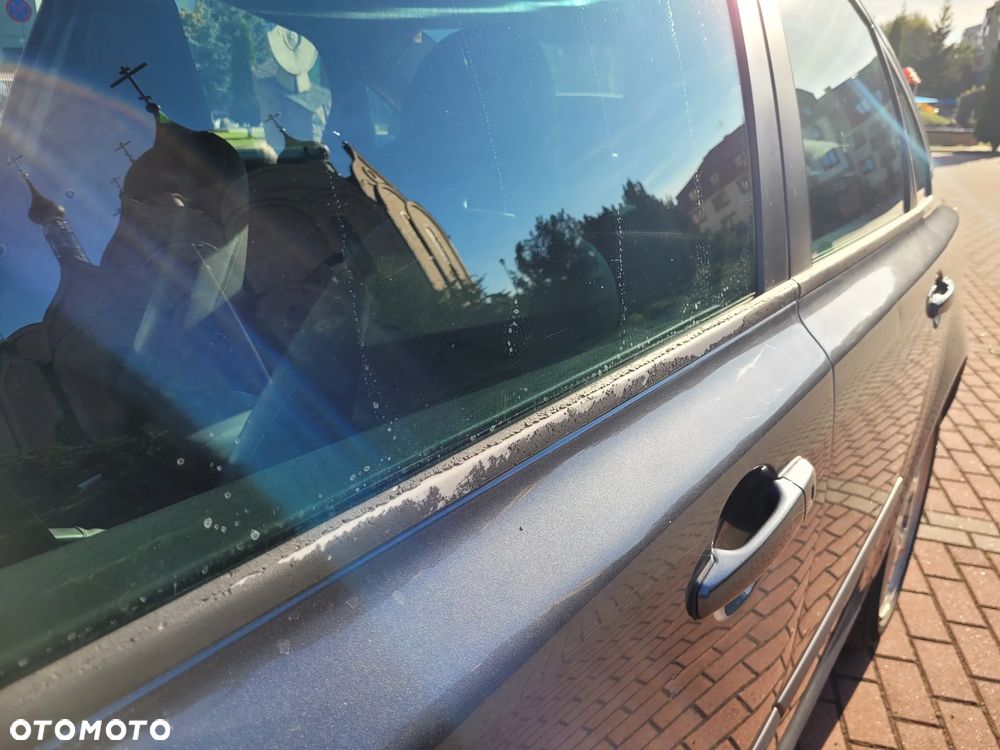 Volvo S40 2.4 Momentum - 6