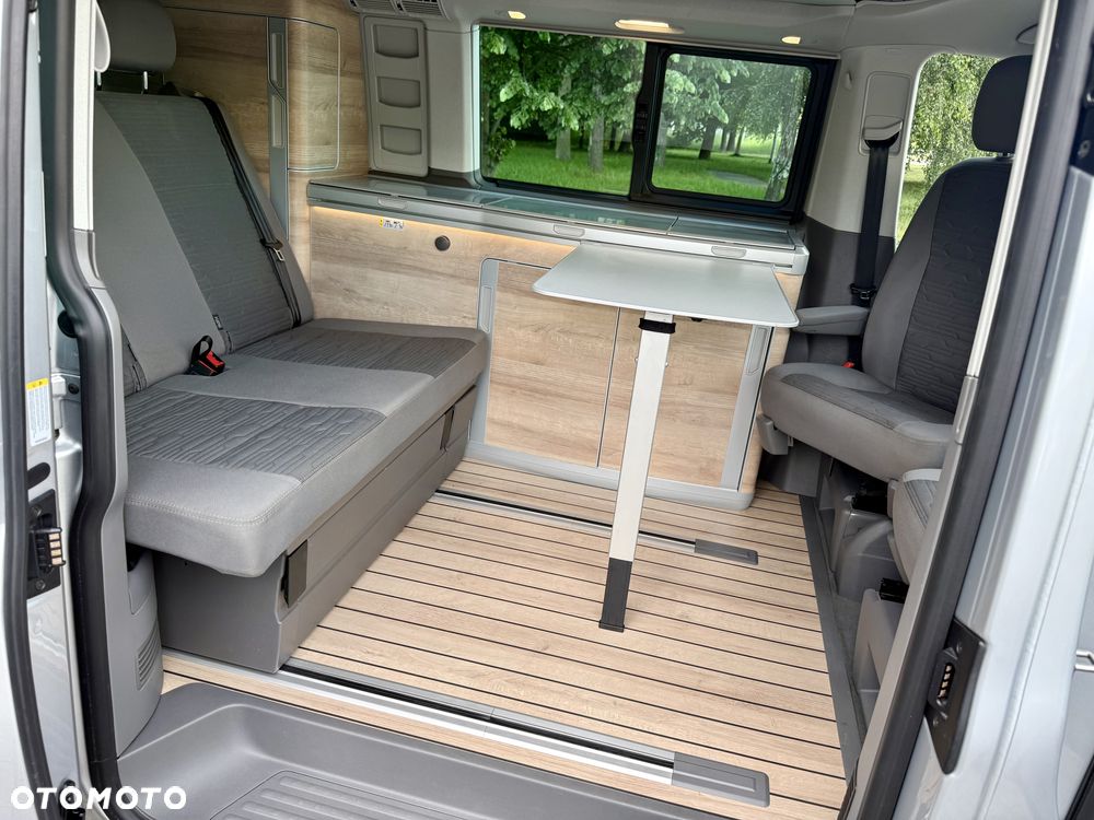 Volkswagen California - 24