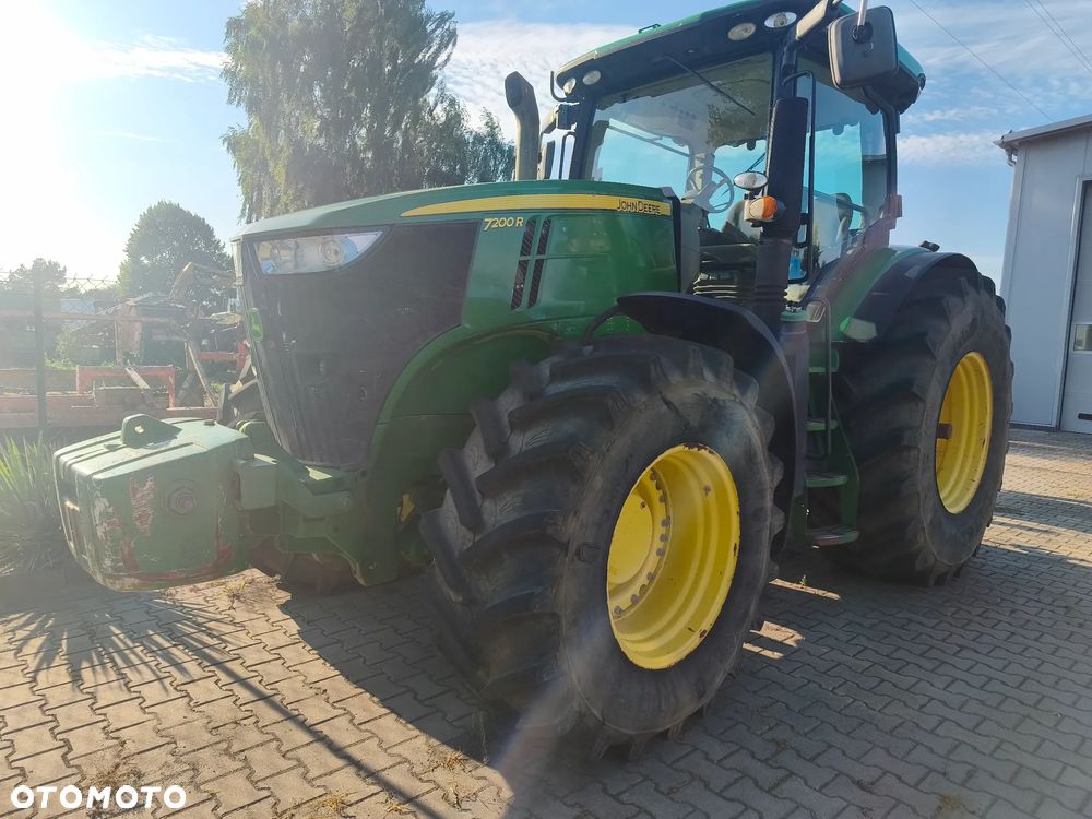 John Deere 7200R - 12