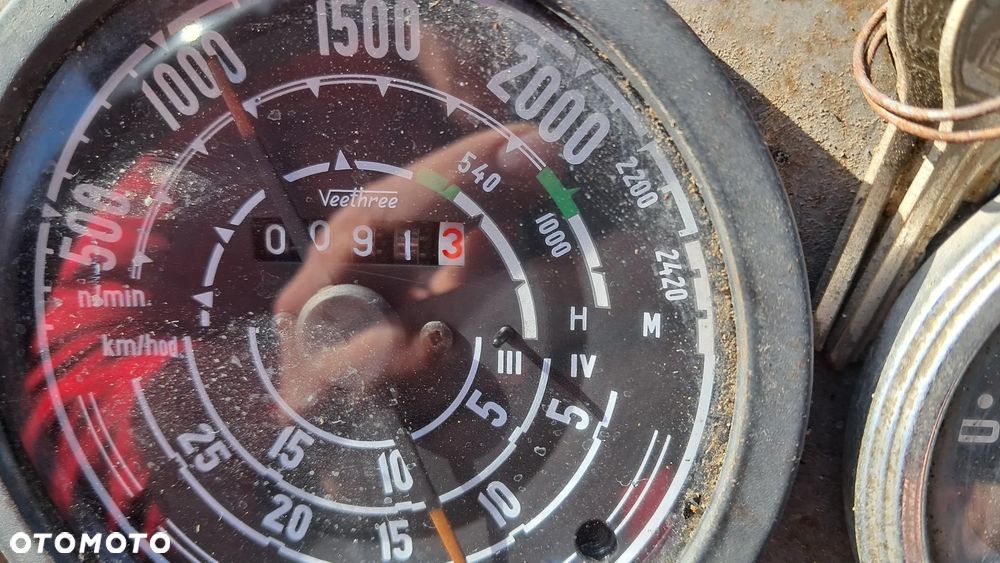 Ursus C360 / C385 - 19