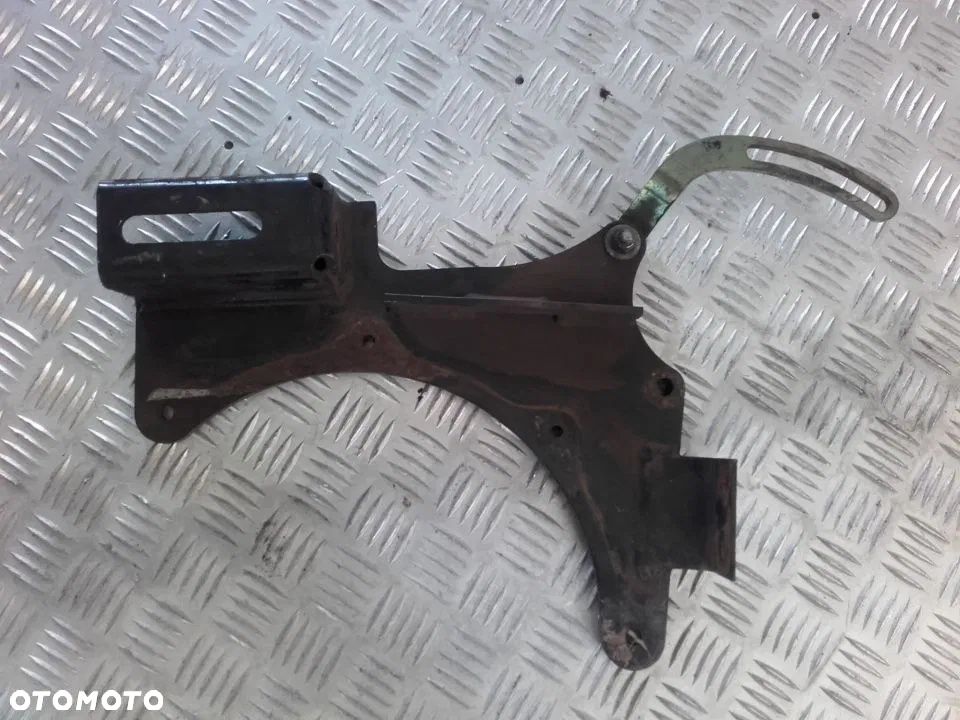 ŁAPA, MOCOWANIE ALTERNatora carrier supra 950 - 2