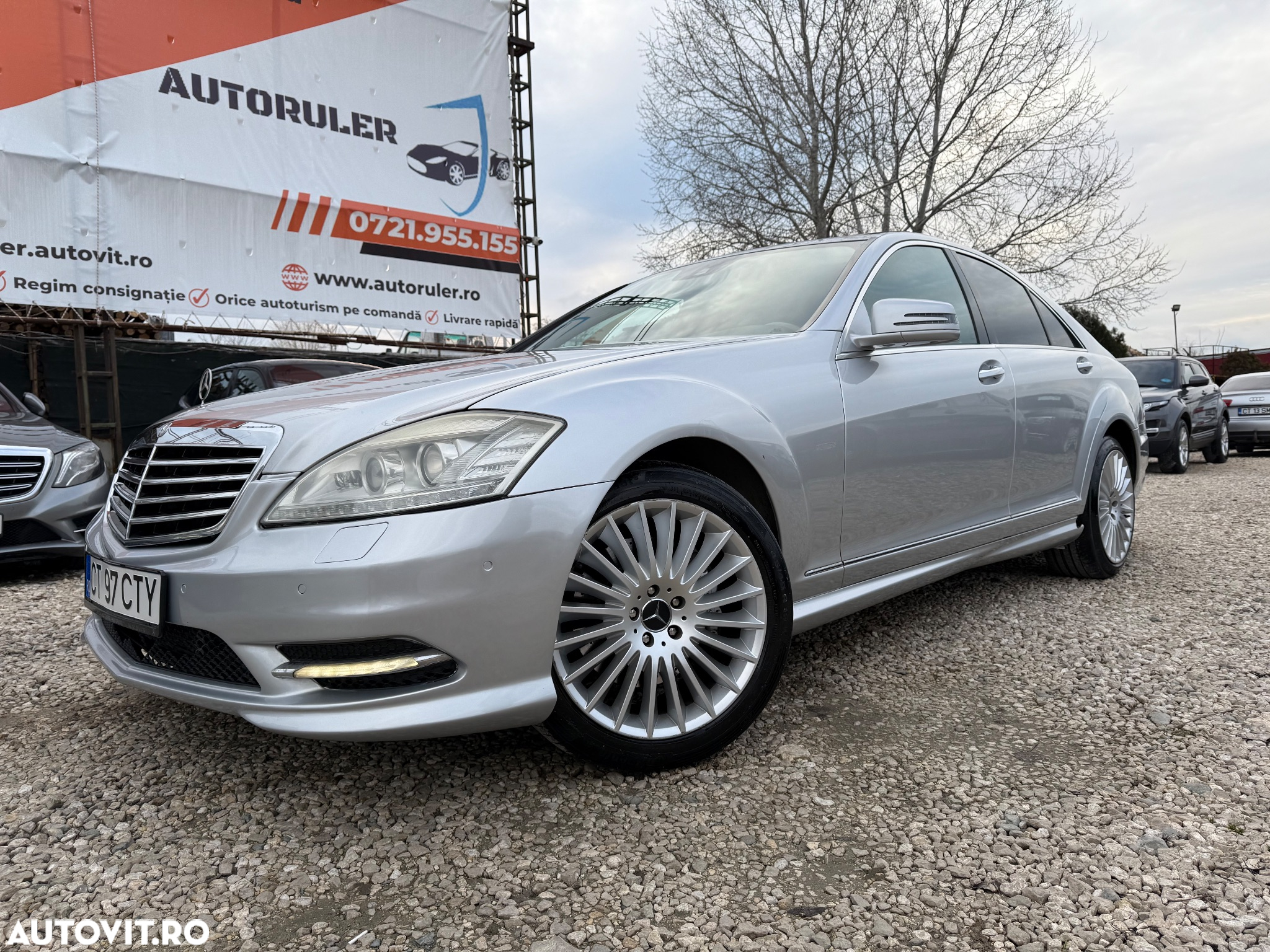 Mercedes-Benz S - 24