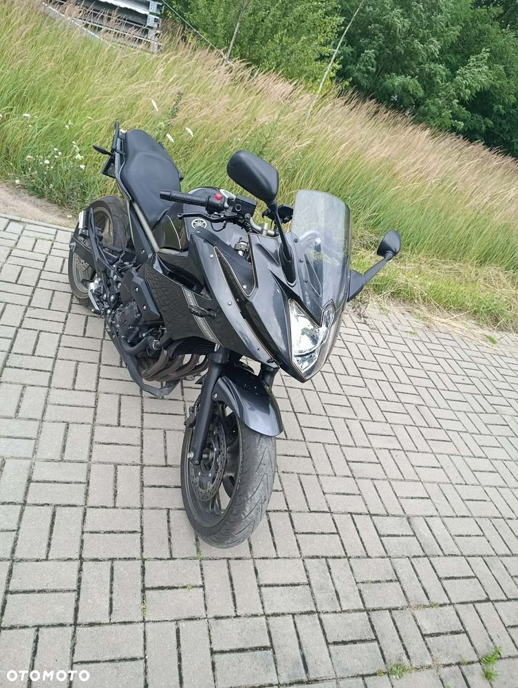 Yamaha XJ - 4