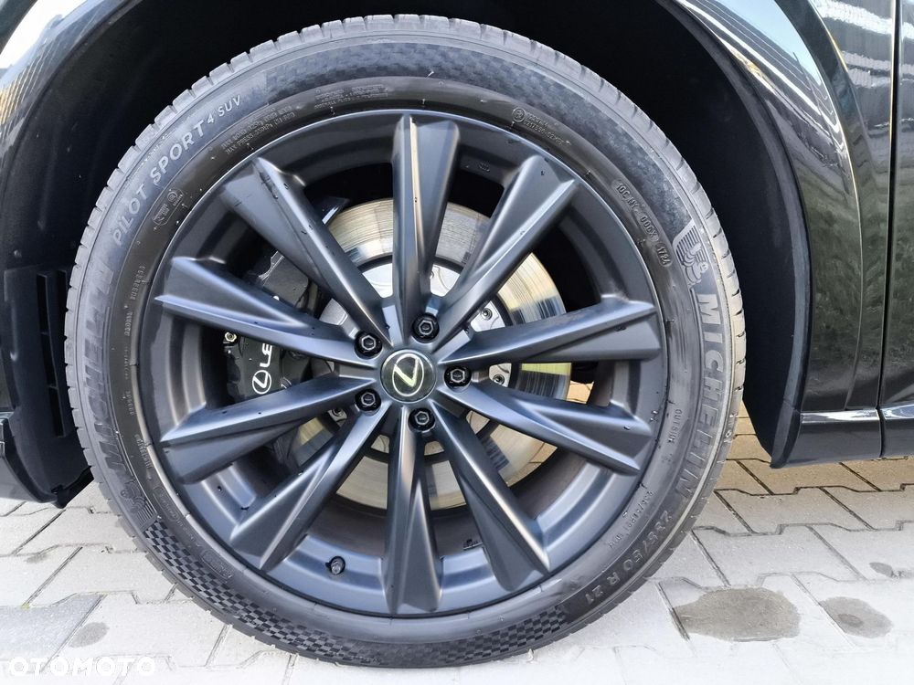 Lexus RX - 19