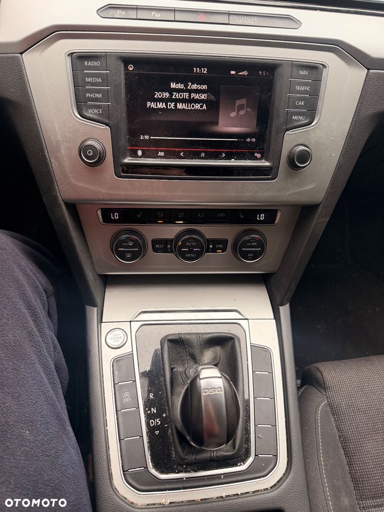 Volkswagen Passat Variant 2.0 TDI DSG (BlueMotion Technology) Comfortline - 18