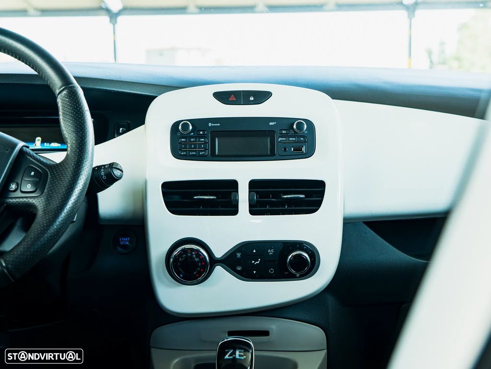 Renault Zoe (c/ Bateria) Life 40 Q90 - 20
