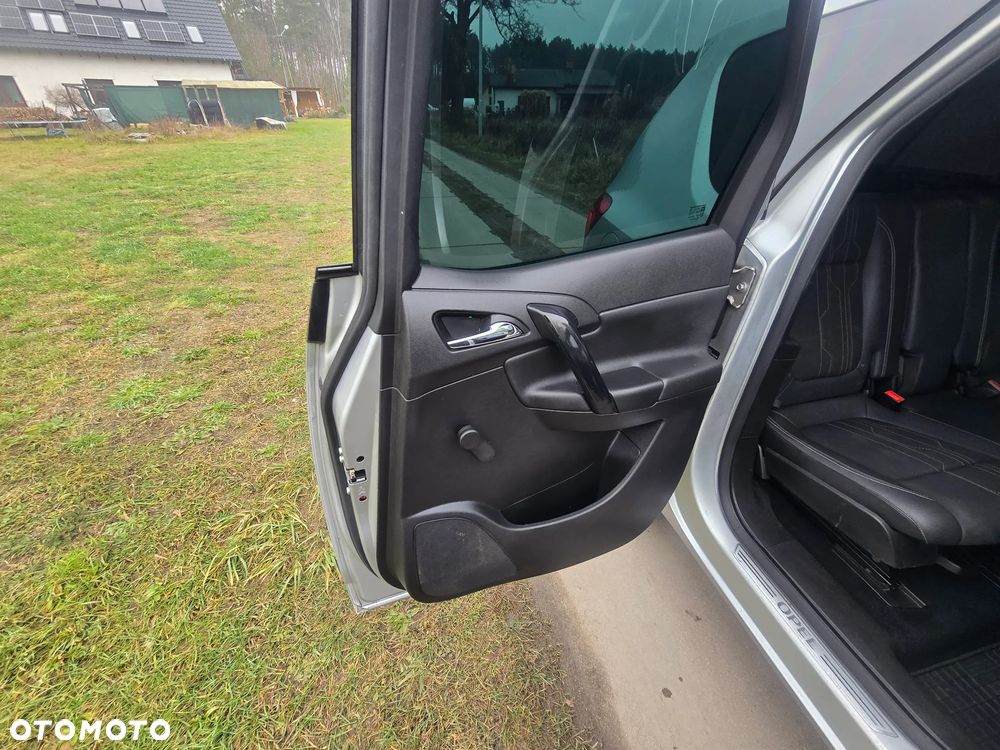 Opel Meriva 1.4 150 Jahre - 17