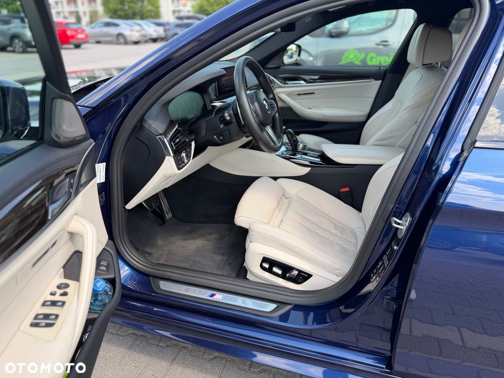 BMW Seria 5 530i xDrive M Sport sport - 13