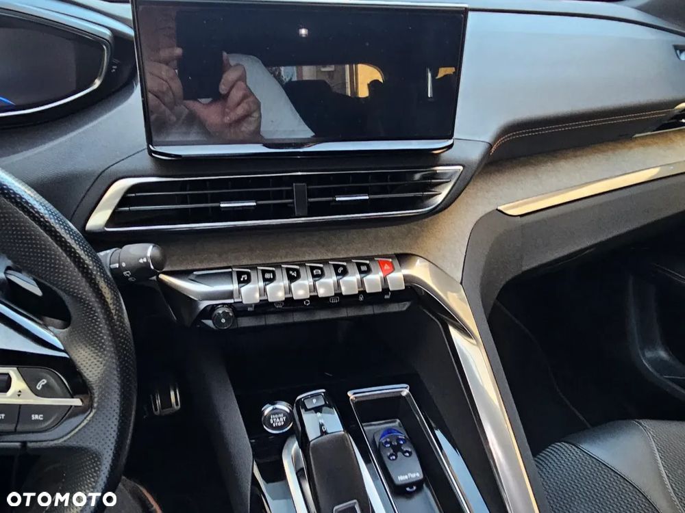 Peugeot 5008 BlueHDI 130 EAT8 GT - 8