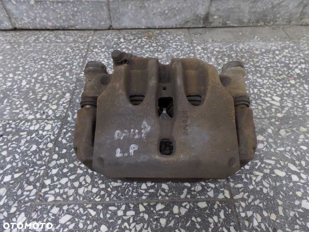 IVECO DAILY IV 06-14 35C 50C ZACISK HAMULCOWY PRZOD LEWY - 1