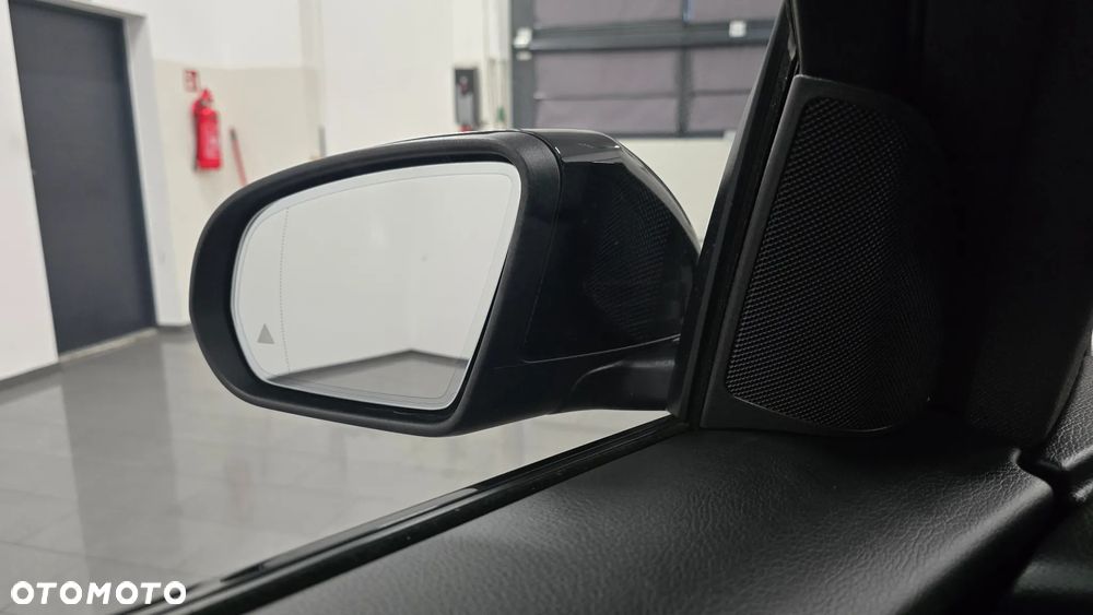 Mercedes-Benz GLC 300 de 4-Matic Business Edition - 39