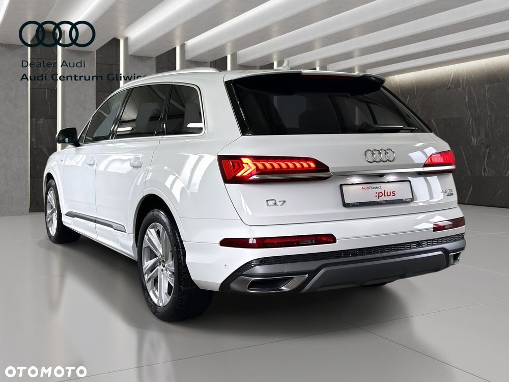 Audi Q7 - 7