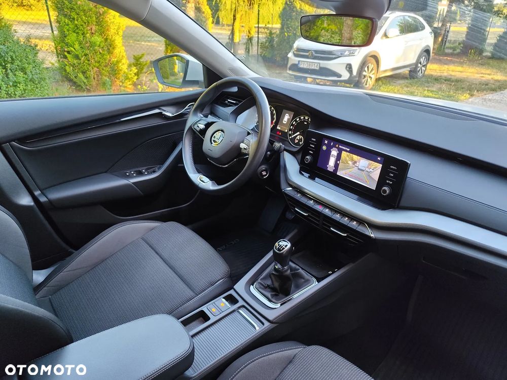 Skoda Octavia 2.0 TDI Ambition - 15