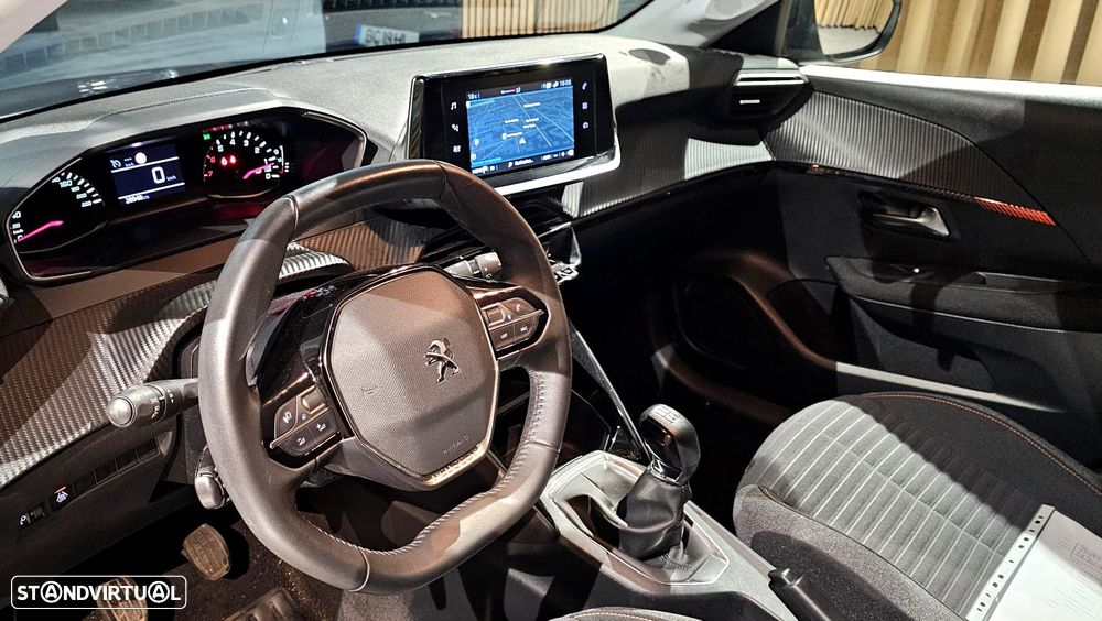 Peugeot 208 1.2 PureTech Active - 8