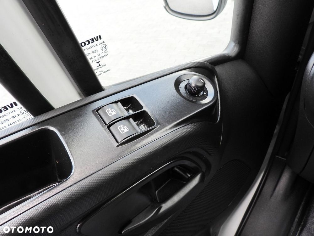 Iveco DAILY 35S16 SKRZYNIA 10 PALET TEMPOMAT KLIMATYZACJA  160KM - 28