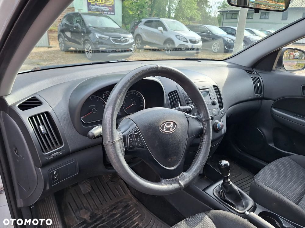 Hyundai i30 1.6 CRDi Comfort - 10