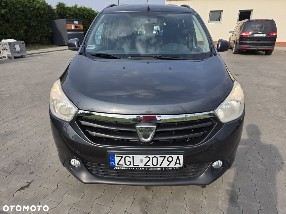 Dacia Lodgy 1.2 TCe Laureate - 1