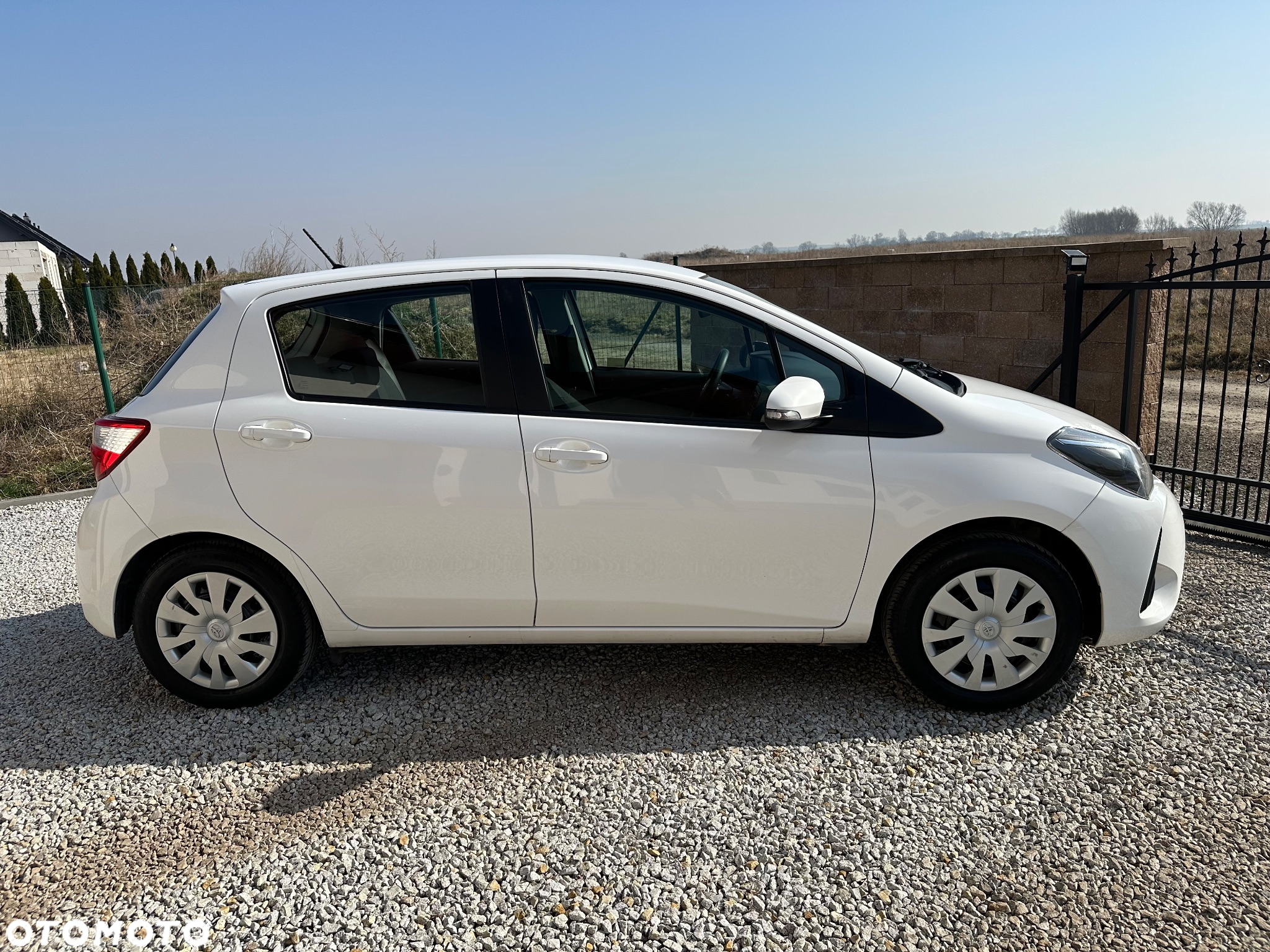 Toyota Yaris 1.0 Life - 4