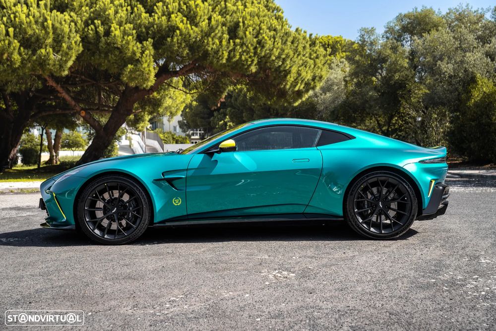 Aston Martin Vantage Coupe V8 - 6