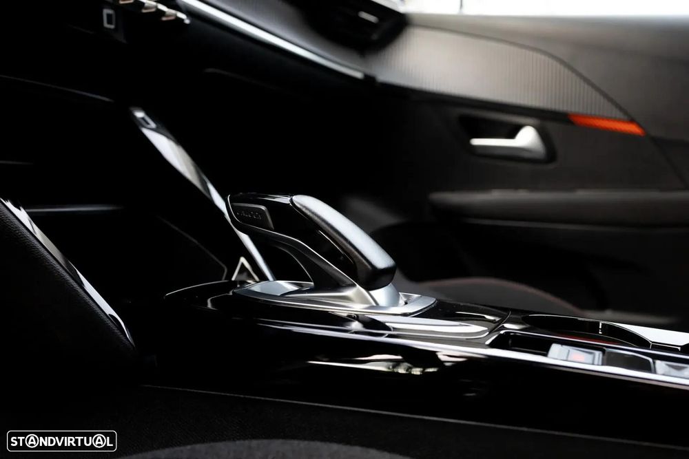Peugeot e-208 50 kWh Allure - 18