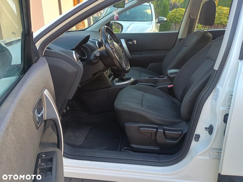 Nissan Qashqai - 17