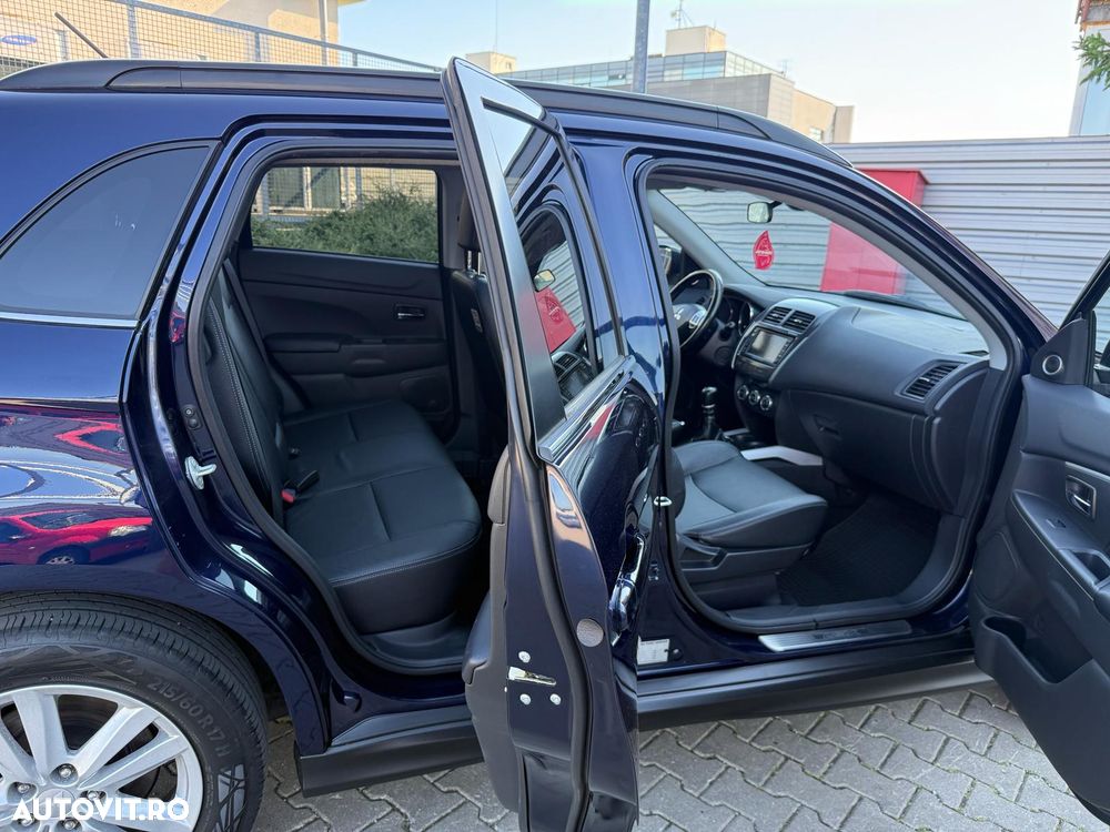 Mitsubishi ASX 1.8 DI-D 4WD Instyle - 11