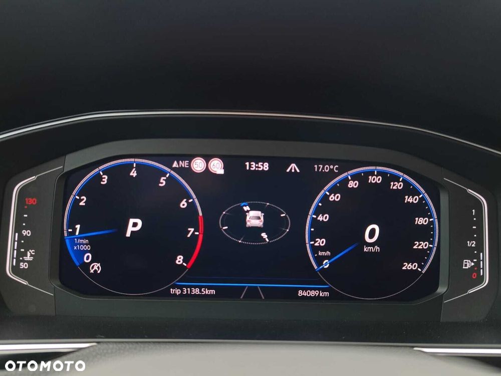 Volkswagen Passat Variant 2.0 TSI Elegance DSG - 26