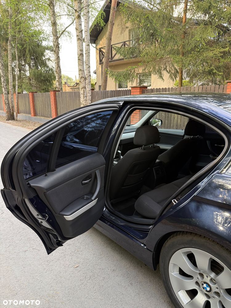 BMW Seria 3 - 11