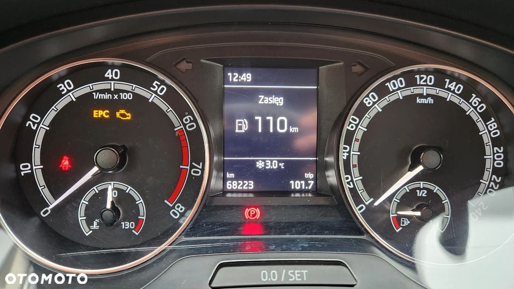 Skoda RAPID 1.0 TSI Cool Edition - 8