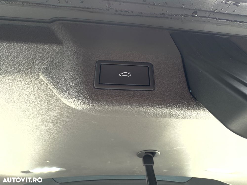 Volkswagen Multivan 2.0 TDI DSG 110KW Life - 31
