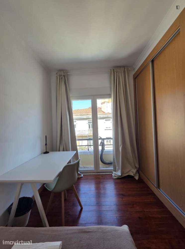 Quarto - localizado em Arroios Lisbon - Grande imagem: 4/21