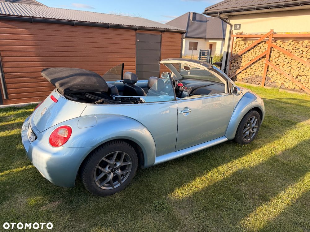 Volkswagen New Beetle 1.6 - 4