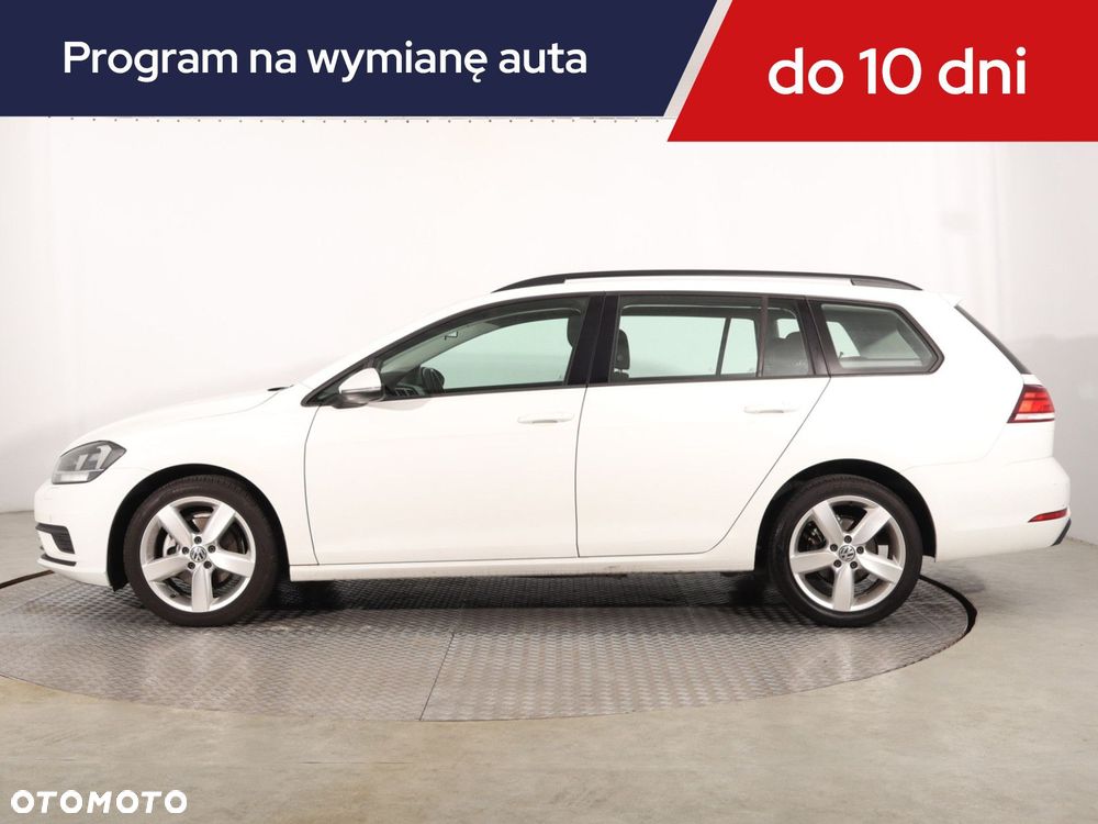 Volkswagen Golf Variant - 4