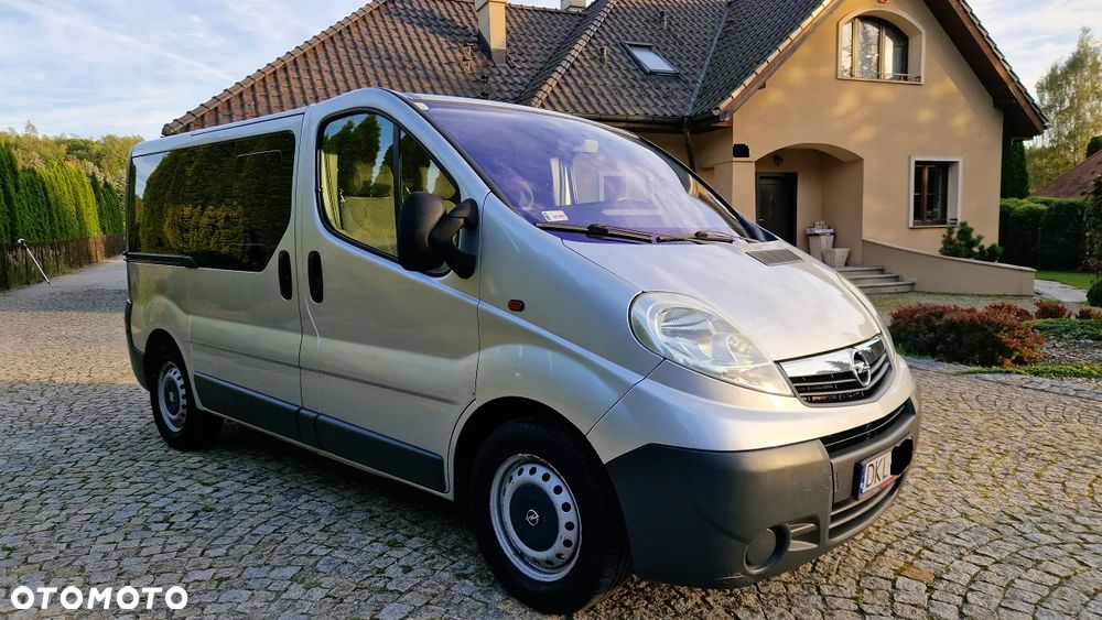 Opel Vivaro - 9