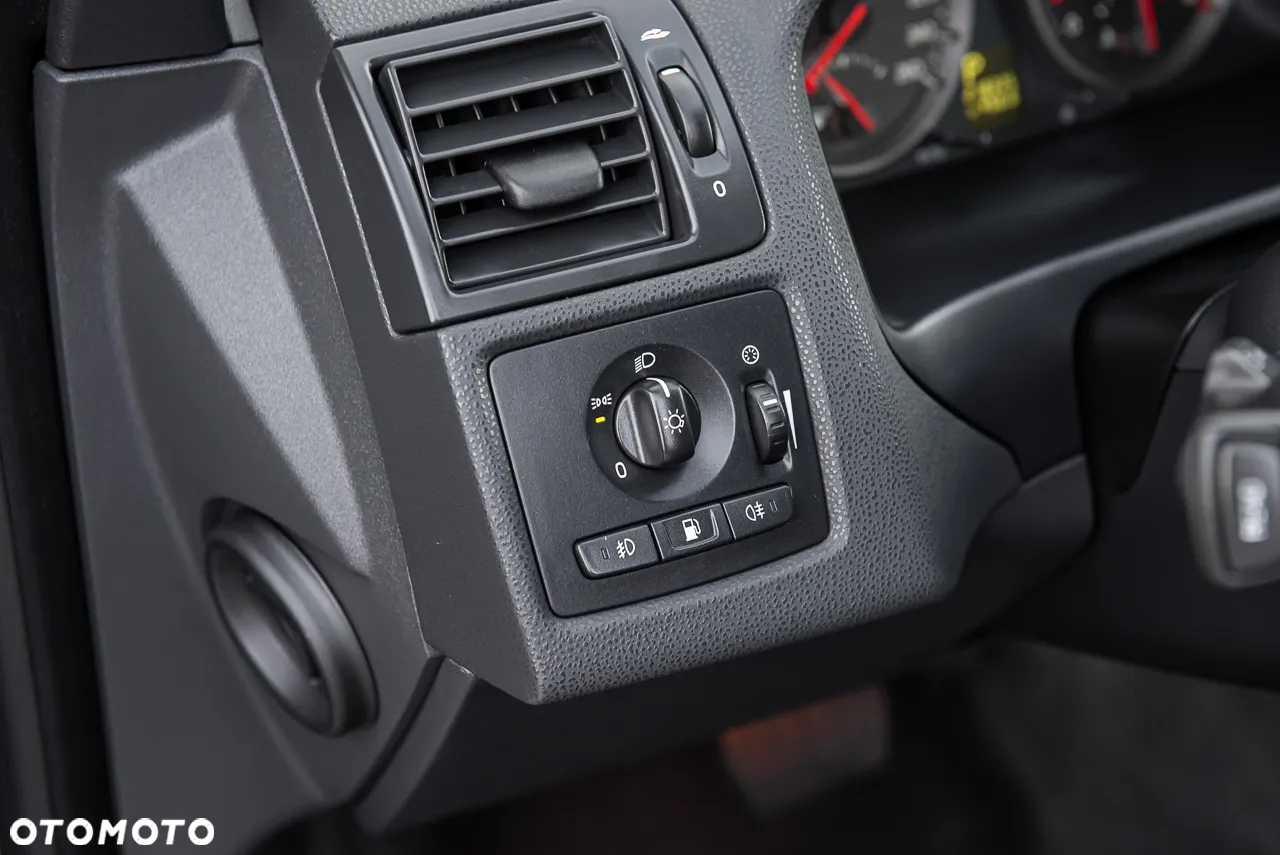 Volvo V50 - 18