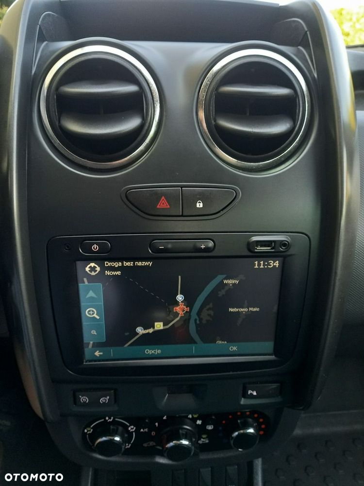 Dacia Duster 1.6 SCe Urban Explorer S&S - 32