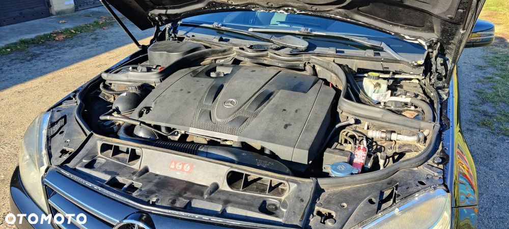 Mercedes-Benz Klasa C 220 CDI DPF Avantgarde - 15