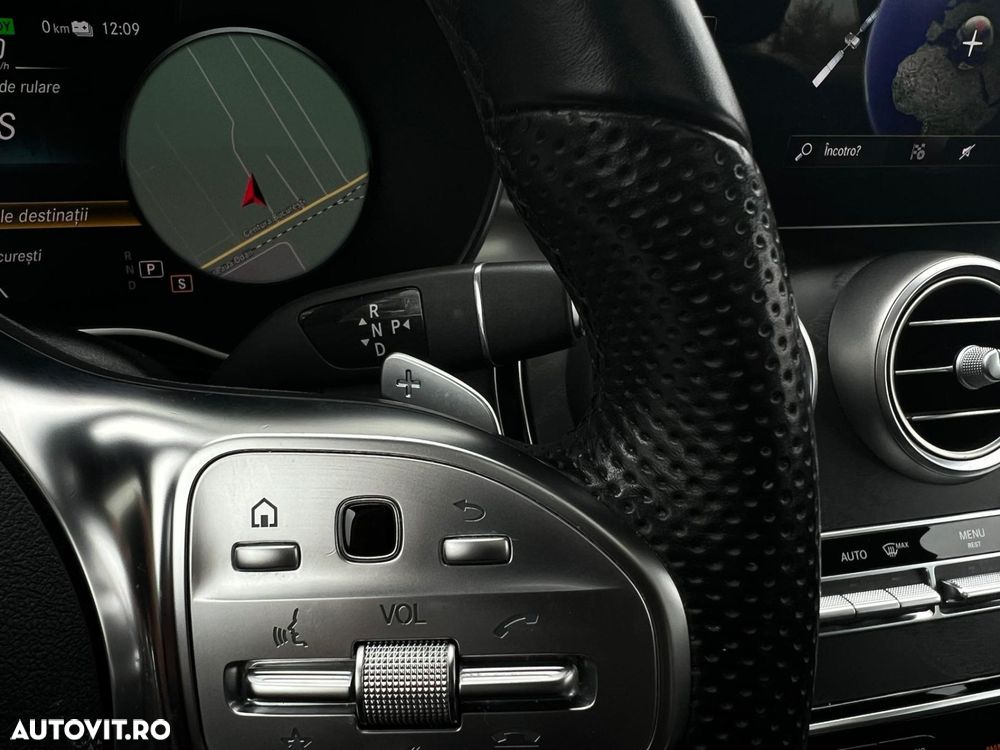 Mercedes-Benz GLC 350 e 4Matic 7G-TRONIC AMG Line - 28