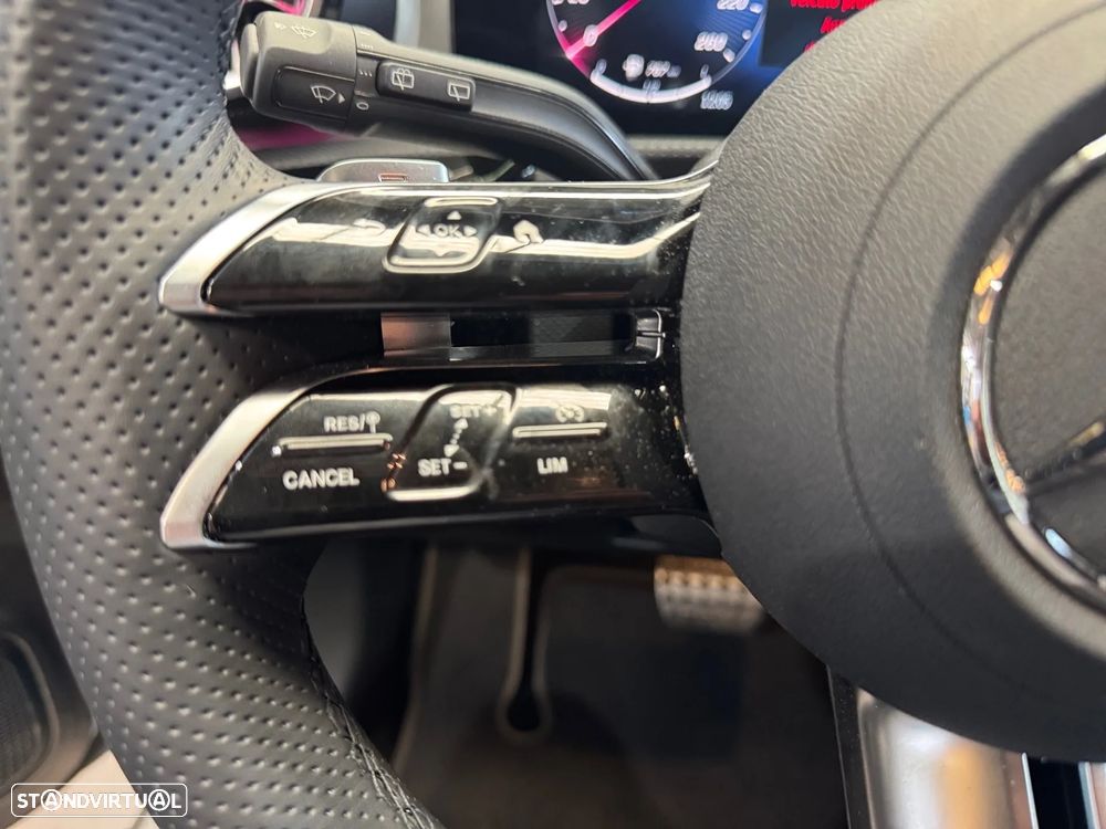 Mercedes-Benz A 180 d 8G-DCT Edition AMG Line - 34