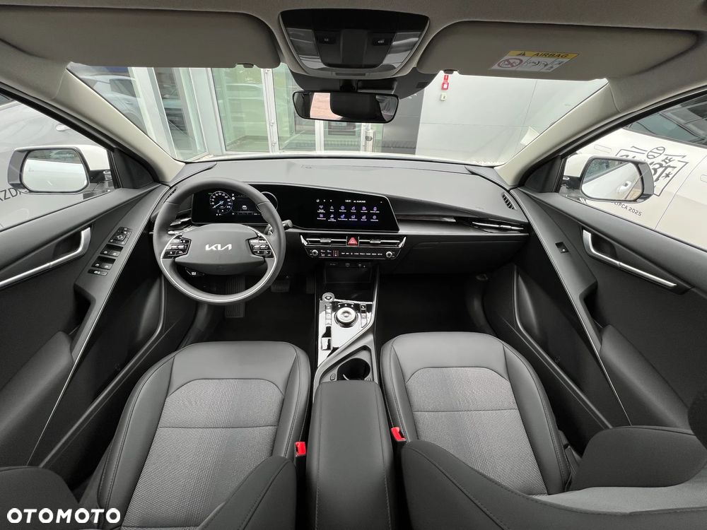 Kia Niro 1.6 GDI Hybrid Business Line - 20
