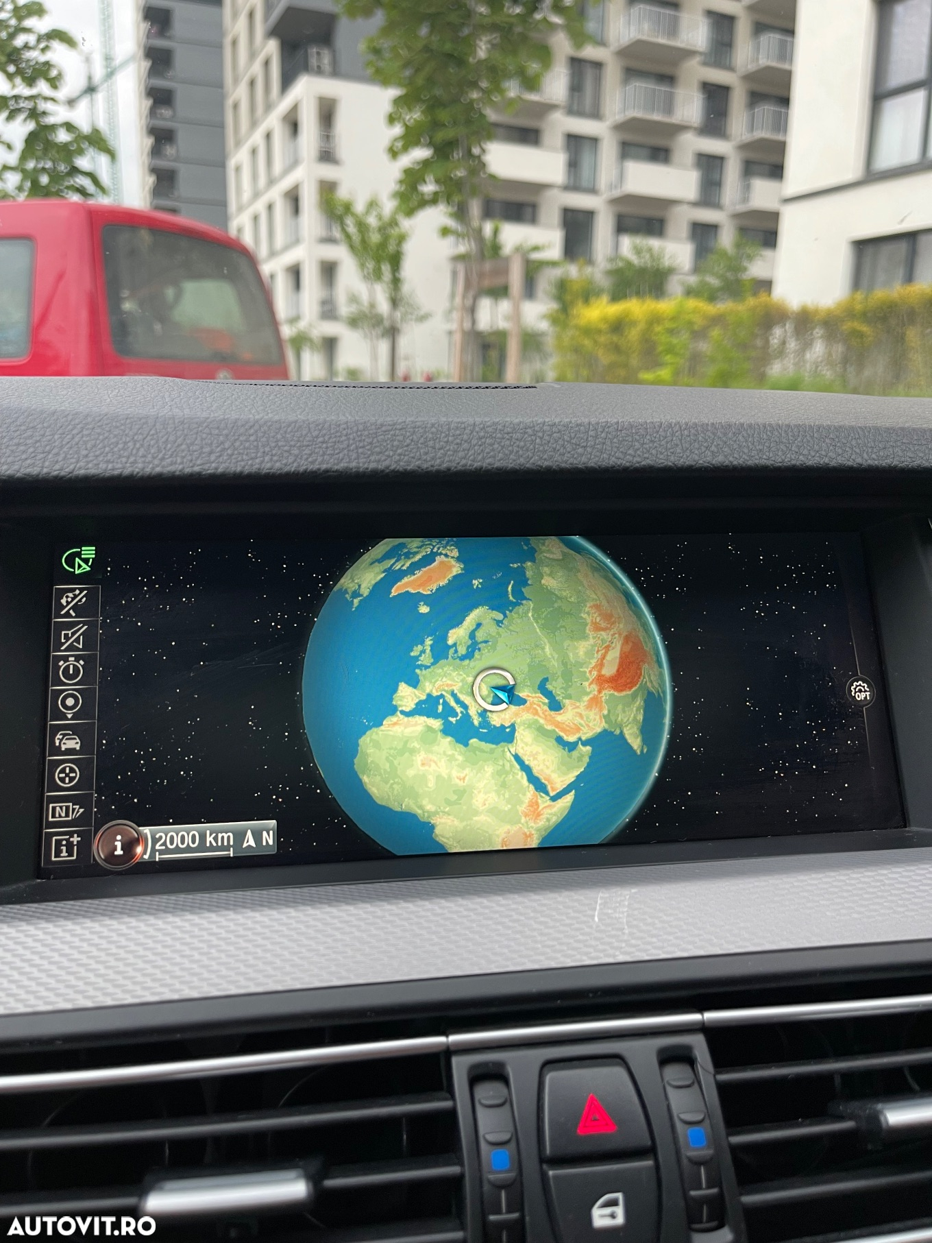 BMW Seria 5 530d xDrive AT - 30