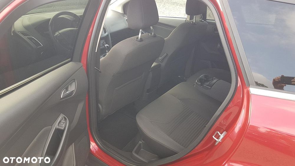 Ford Focus 1.5 EcoBlue Start-Stopp-System TITANIUM STYLE - 23