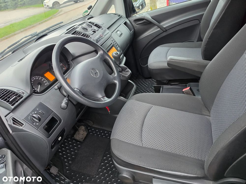 Mercedes-Benz Vito - 32