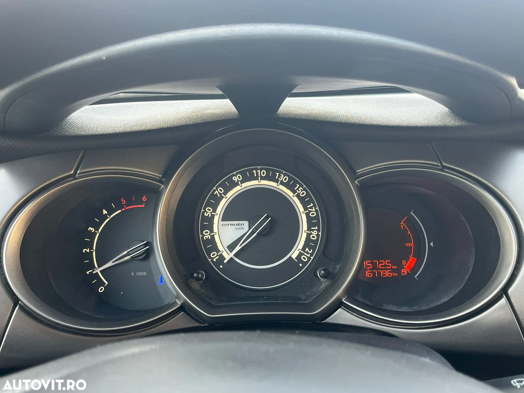 Citroën C3 1.6 HDI Exclusive - 9