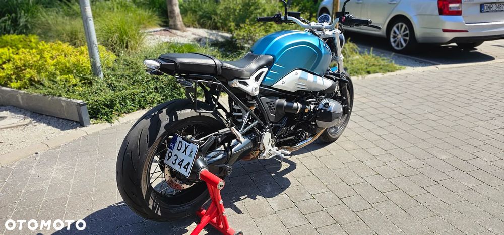 BMW R - 12