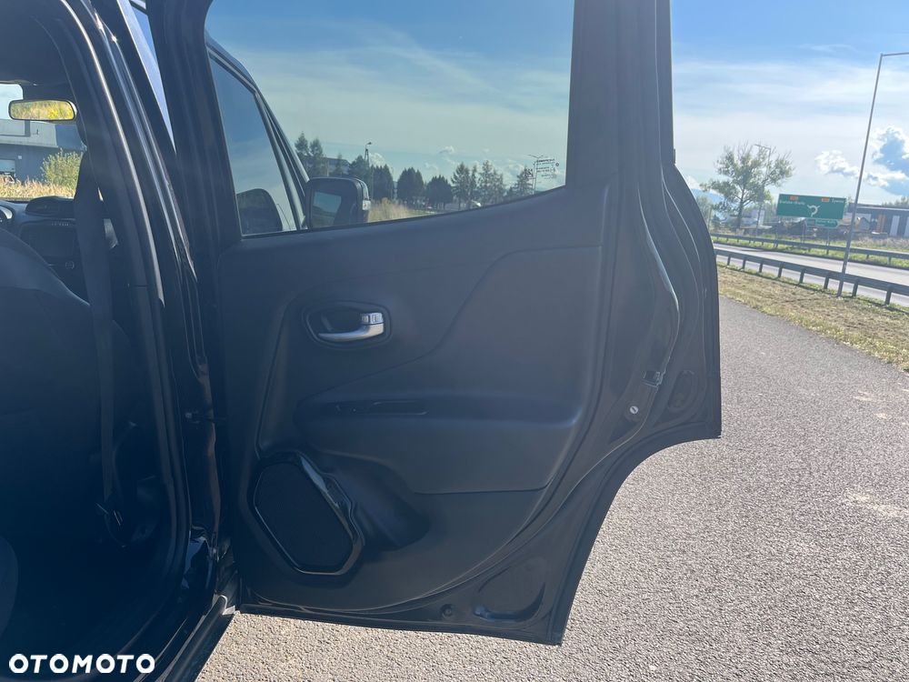 Jeep Renegade 1.6 E-TorQ Sport FWD - 9