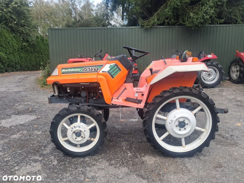 Kubota xb1 - 5