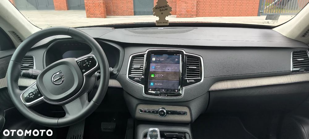 Volvo XC 90 - 10