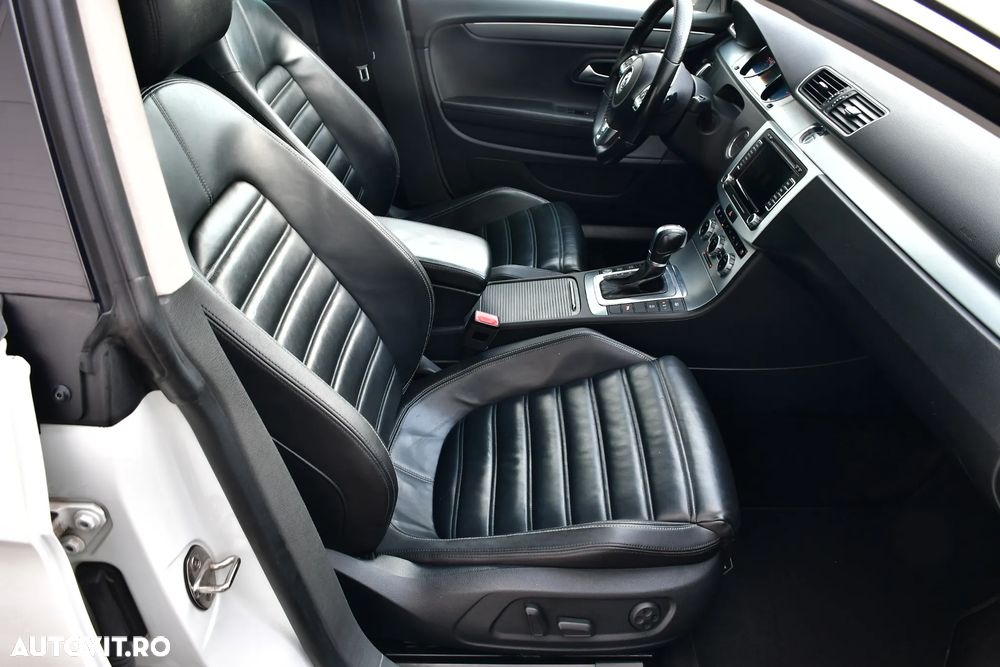 Volkswagen Passat CC - 18