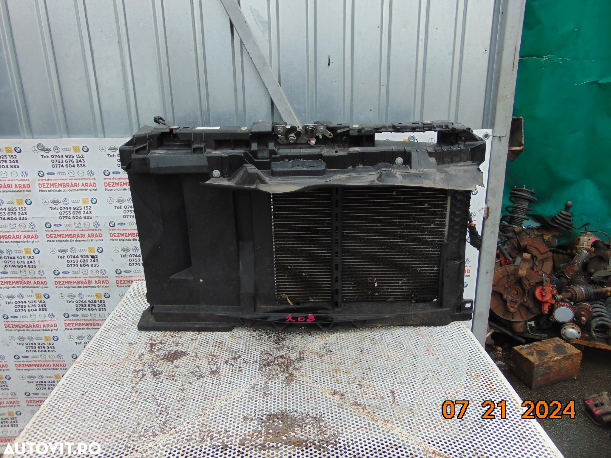 Trager Peugeot 208 dupa 2019 set radiatoare ventilator armatura bara fata radiator - 4
